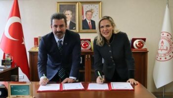 milli egitim bakanligi ve turkiye tenis federasyonu arasinda is birligi protokolu imzalandi peTS872b