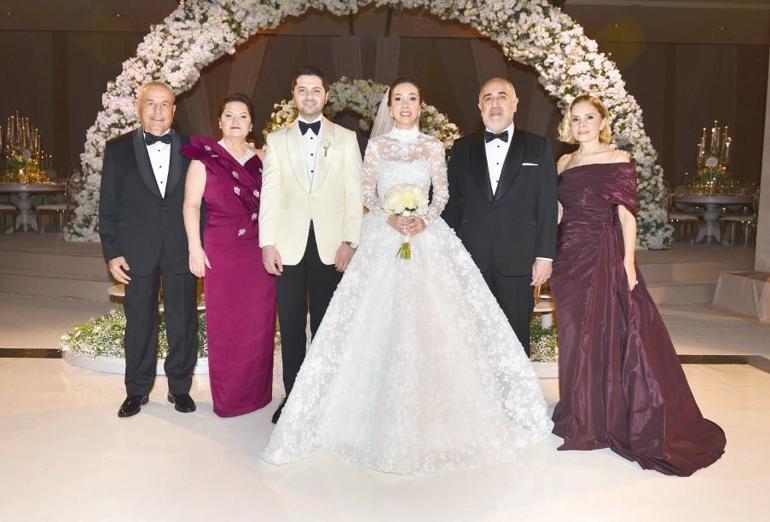 Mutluluğa ‘evet’ dedİler 1 mutluluga evet dediler 0