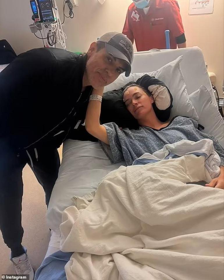 Önce kanser oldu sonra beyninde tümör bulundu… Eski eşi bile başucunda ondan iyi haber bekliyor 3 once kanser oldu sonra beyninde tumor bulundu eski esi bile basucunda ondan iyi haber Xvprm9Bc