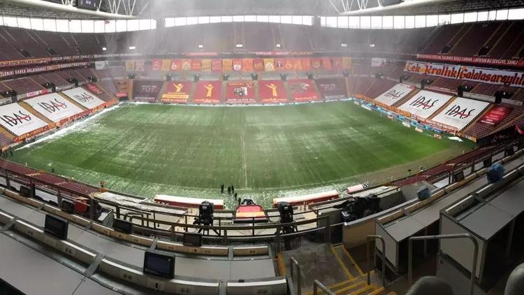 Rams Park’ın üzeri kapanıyor mu? Galatasaray Stadı üstü açılır, kapanır mı? AZ Alkmaar maçı öncesi gündeme geldi… 2 rams parkin uzeri kapaniyor mu galatasaray stadi ustu acilir kapanir mi az alkmaar maci