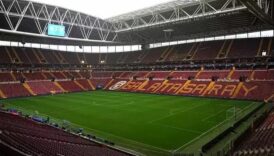 rams parkin uzeri kapaniyor mu galatasaray stadi ustu acilir kapanir mi az alkmaar maci IZPJLFyL