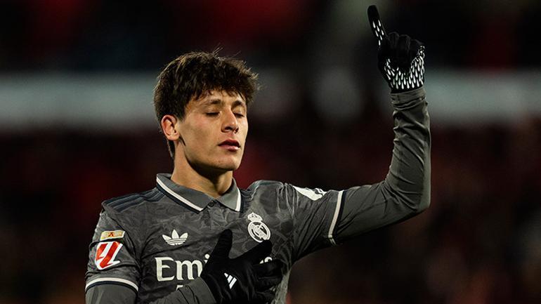Real Madrid'de Arda Güler yine süre alamadı! Ancelotti'ye tepki büyüyor 2 real madridde arda guler yine sure alamadi ancelottiye tepki buyuyor 1 uNeEm7lg