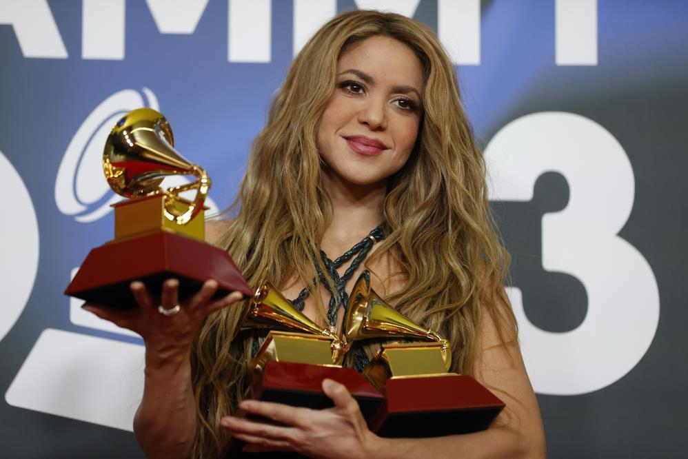 shakira peruda hastaneye kaldirildi