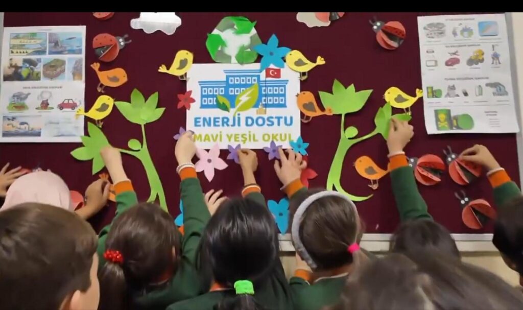 Temel eğitimde ‘Enerji Dostu Mavi Yeşil Okul’ 1 temel egitimde enerji dostu mavi yesil okul RO4DIbF8