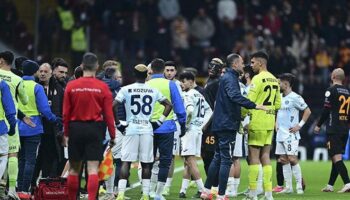 tff acikladi galatasaray adana demirspor maci icin karar verildi hukmen galibiyet ve puan BKhLT8Wz