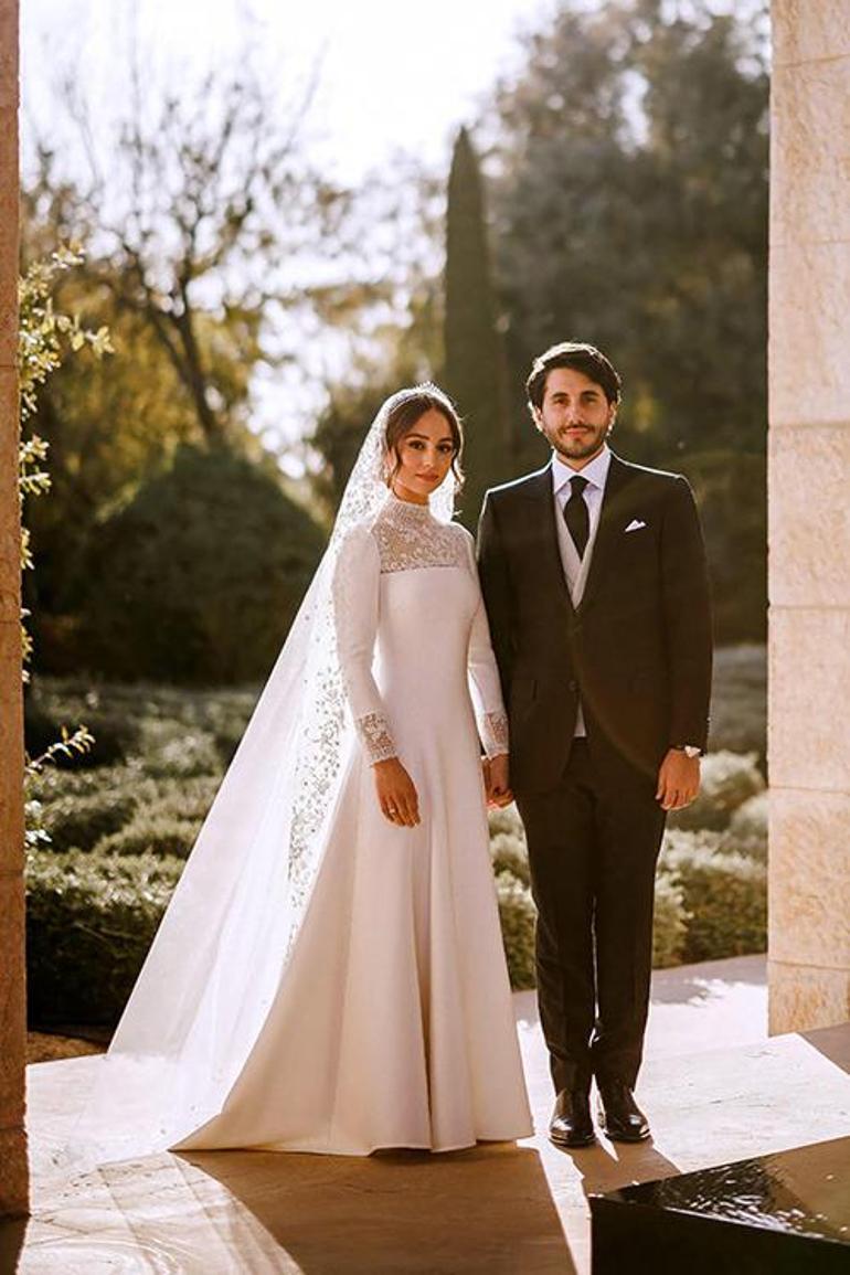 Tüm aile bu mutlu sırrı aylarca sakladı... Kızının hamile olduğunu sekizinci aya kadar kimseye söylememiş! 4 tum aile bu mutlu sirri aylarca sakladi kizinin hamile oldugunu sekizinci aya kadar kimseye JZdceDRQ