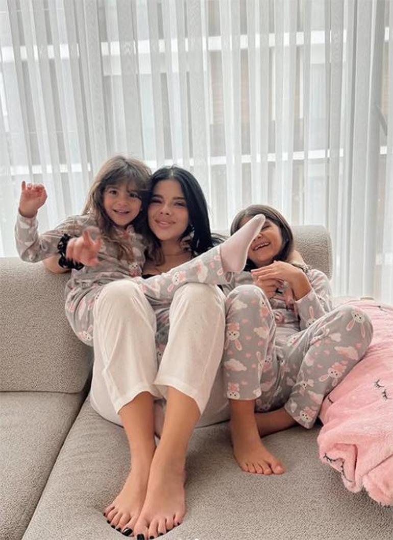 Türkiye'nin en ünlü dizisinde çocuk yıldızdı... Evlendi, yuvasını kurdu...Şimdi kendi kızını büyütüyor 6 turkiyenin en unlu dizisinde cocuk yildizdi evlendi yuvasini kurdusimdi kendi kizini buyutuyor 5 H9dVO4mX