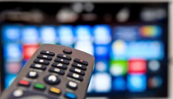 tv yayin akisi 21 subat cuma yeni liste bu aksam televizyonda hangi diziler 3dj5lpkQ