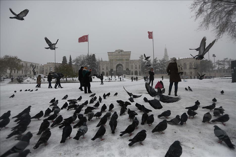 Üniversiteler yarın tatil mi? Gözler Rektörlük açıklamalarında! 20 Şubat Perşembe İstanbul'da üniversiteler tatil olacak mı? 1 universiteler yarin tatil mi gozler rektorluk aciklamalarinda 20 subat persembe istanbulda universiteler tatil olacak HW45XAXD