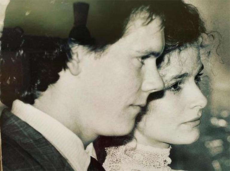 Ünlü çift 40 yıllık aşklarını böyle canlı tutmuş: Film setlerinde beni baştan çıkarıyordu 6 unlu cift 40 yillik asklarini boyle canli tutmus film setlerinde beni bastan cikariyordu 5 wLrYMYH8