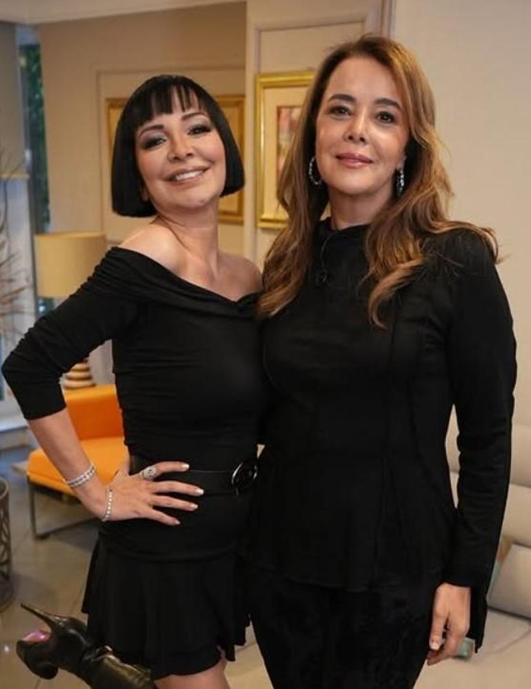 unlu sarkici evinin kapilarini acti 2 SrF3IGaz