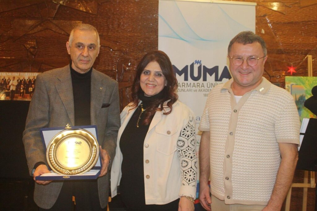 usta sanatcilara yasam boyu onur odulu RtEDWzcU