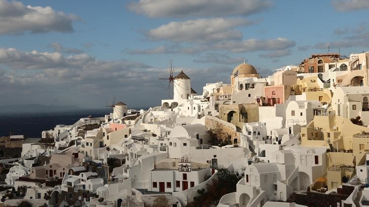 yunanistan 4 adada egitime bir hafta daha ara verdi 8FTYqAak