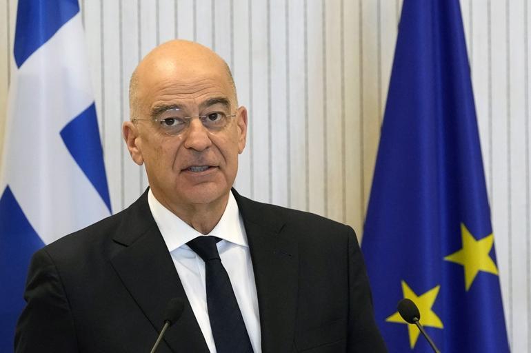 Yunanistan'da Türkiye korkusu! Miçotakis Paris'ten eli boş döndü, yeni hedef İngiltere! 2 yunanistanda turkiye korkusu micotakis paristen eli bos dondu yeni hedef ingiltere 1 4zTHmtWP