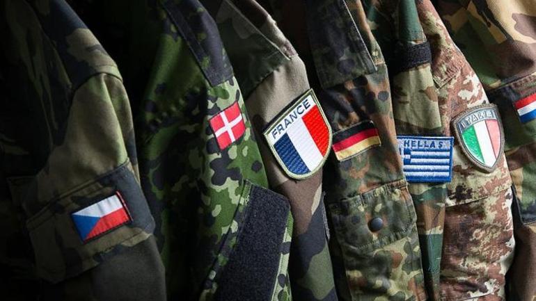 Zelenski'den Avrupa'ya çağrı: Ordu kurmanın zamanı geldi 3 zelenskiden avrupaya cagri ordu kurmanin zamani geldi 2 11bwlLzZ