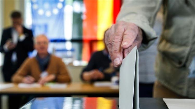 almanya sandik basinda kritik secim basladi uFNMiFYP