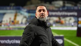 arda turan oturup aglayacak degiliz n46gTkVn