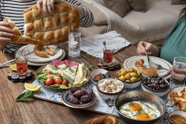 RAMAZAN NE ZAMAN BAŞLIYOR? (İLK ORUÇ TARİHİ 2025) | Ramazana kaç gün kaldı, oruç ayın kaçında başlıyor? İlk oruç, sahur ve teravih hangi gün? İşte Ramazan ayı 2025 başlangıç tarihi! 3 ramazan ne zaman basliyor ilk oruc tarihi 2025 ramazana kac gun kaldi oruc 9dLeF5uH
