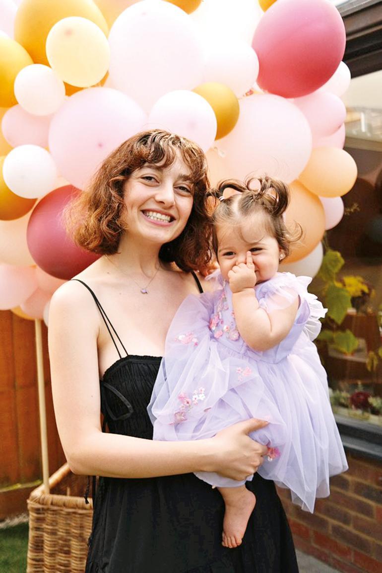 sophiaya dunyanin her yerinden mesaj geliyor 0 CGmqzSS2